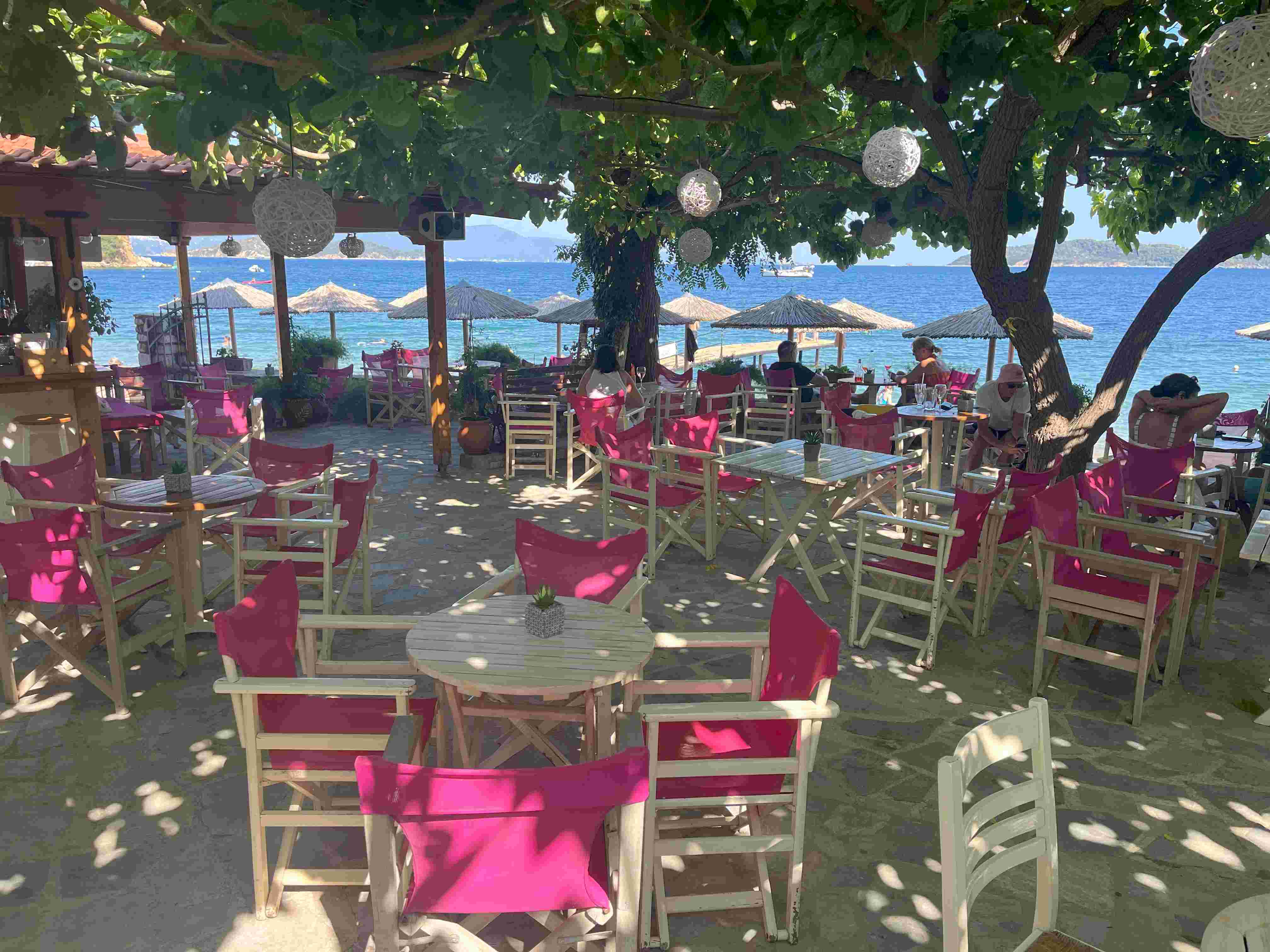 Typische griechische Taverne